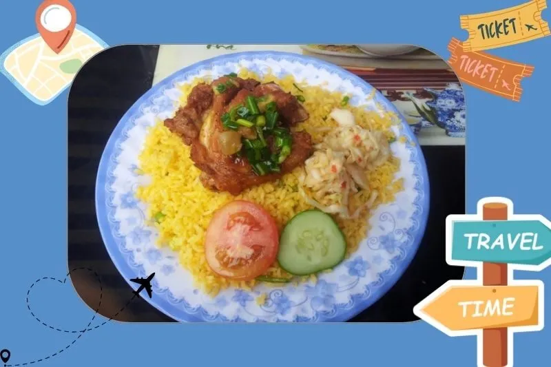 Cơm gà xối mỡ 71 Nguyễn Huệ